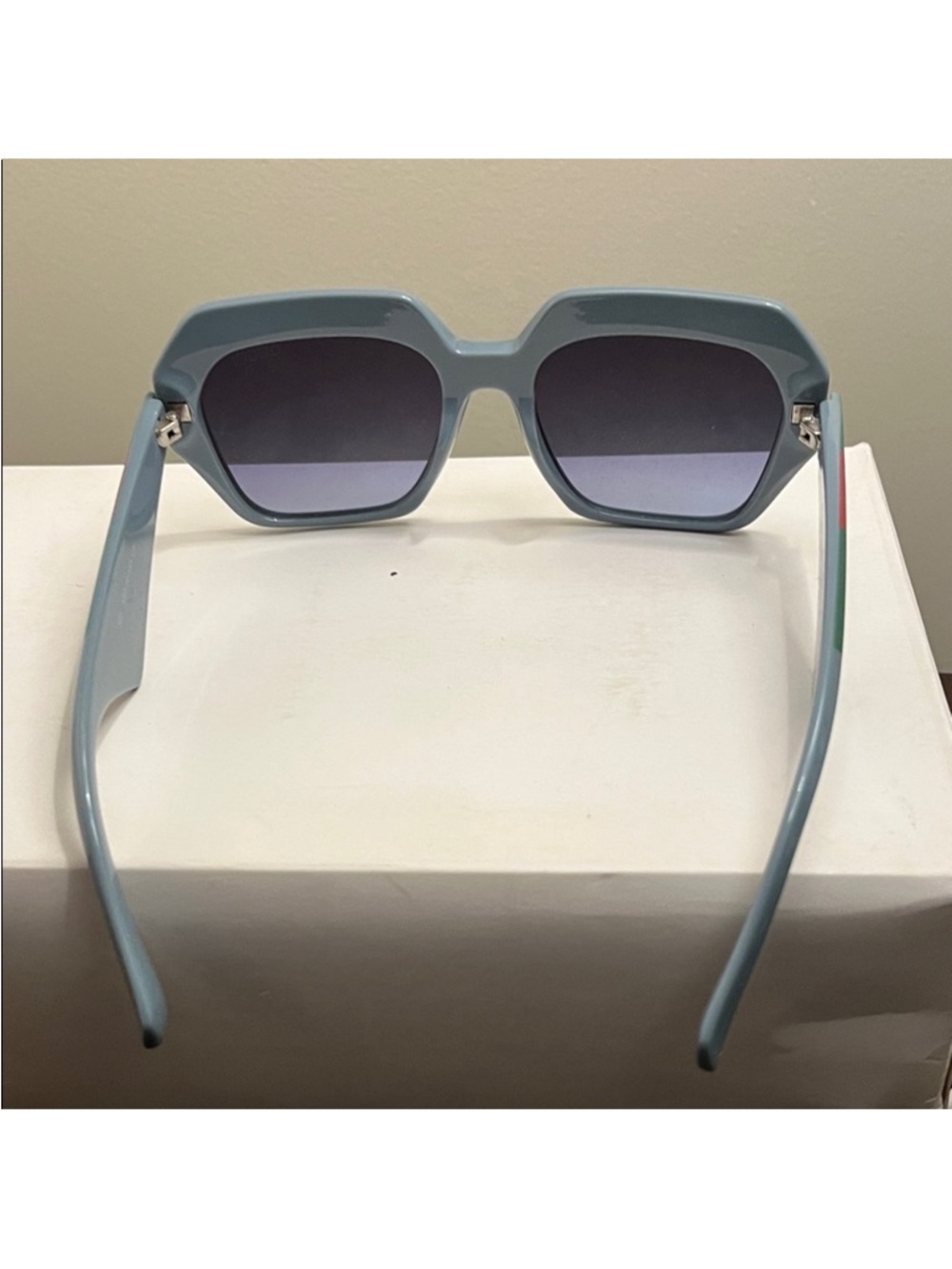 Gucci Light Blue Cat-Eye Sunglasses with Green-Red Stripe Accent - Picture 3 of 3